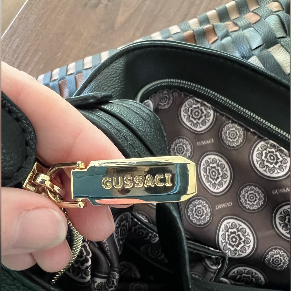 Gussaci Woven Purse with Tassels - Picture 7 of 8